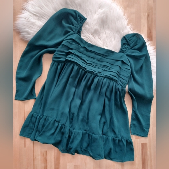 {Abercrombie & Fitch} Emerson Balloon Sleeve Mini Dress - Picture 6 of 9